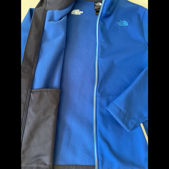NORTH FACE BOYS’ TNF™ APEX BIONIC JACKET Full Zip - Picture 7 of 11